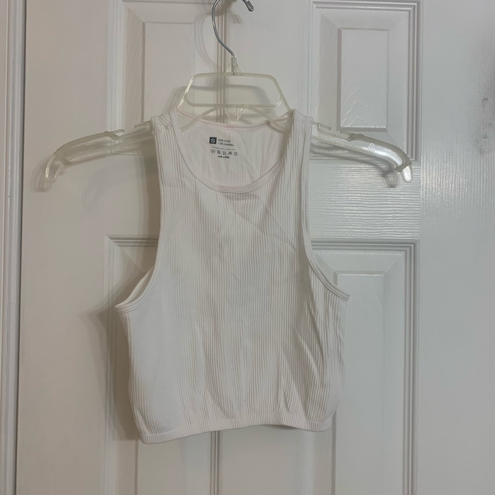 white tank